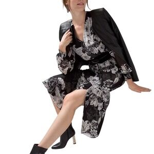 White House Black Market Floral Midi Dress Size 0 Black White Dark Academia Chic